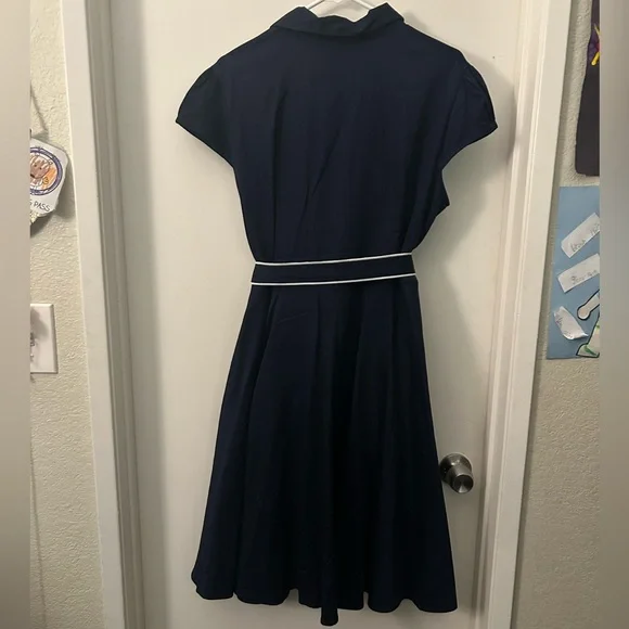 Vintage style blue dress with white heart buttons - Picture 2 of 2
